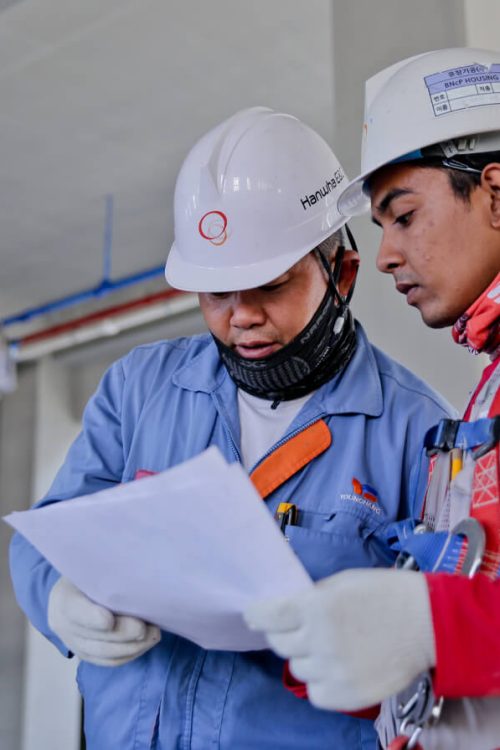 roofing-professional-workers roofing-professional-workers